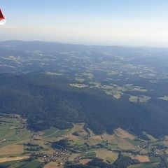 Flugwegposition um 17:00:34: Aufgenommen in der Nähe von Regen, Deutschland in 2136 Meter